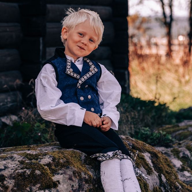 Hovedbilde Salto bunad / Festdrakt til gutt med skjorte, blå