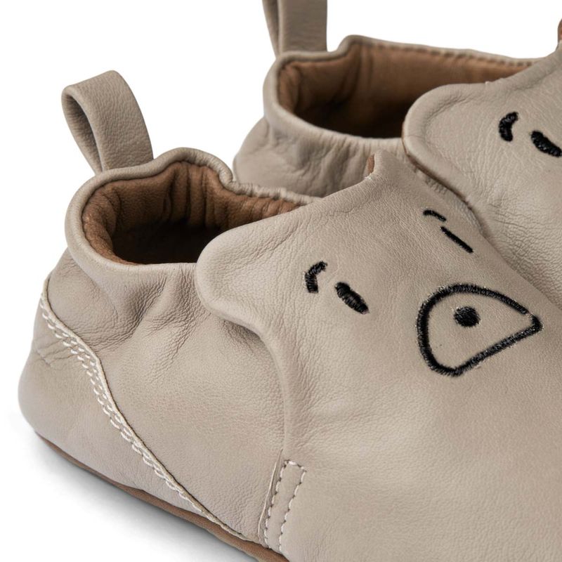 Liewood Eliot Bear skinntøfler til baby og barn, mist